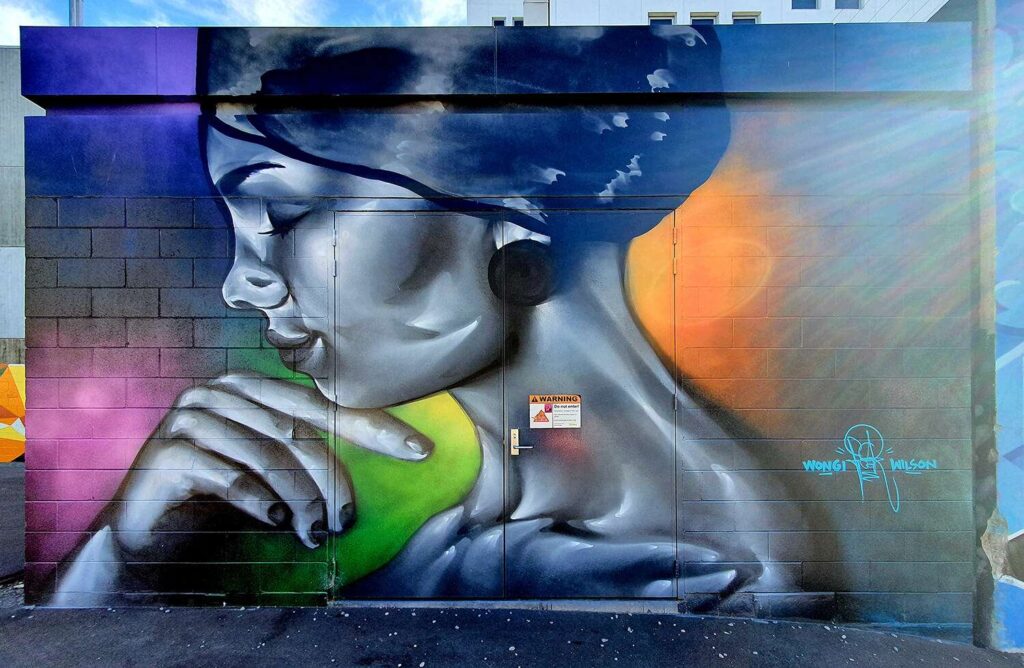 negative-space-street-art-painting