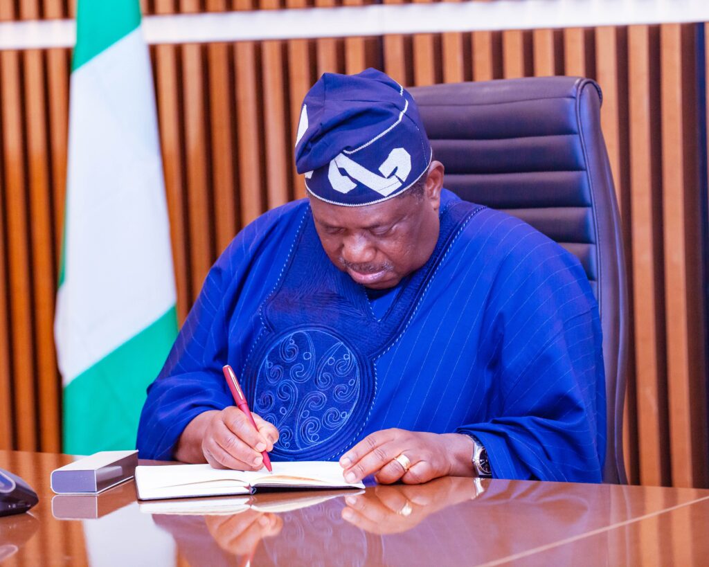 Akume1101